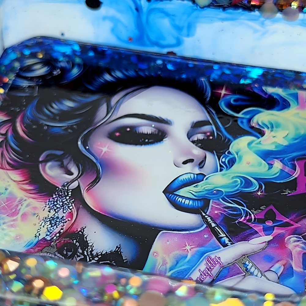 Luxury Ash Tray - Picture 9 of 9